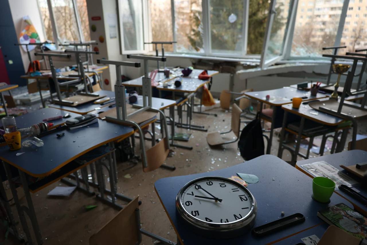 Ракетний удар: у Львові пошкоджено дві школи та садок  image